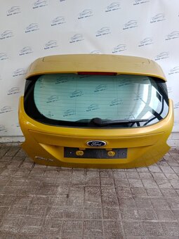 Páté dveře na ford focus III hb rv 2012 - 3