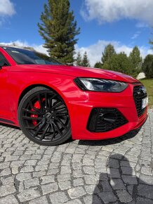 Audi RS4 COMPETITION MATRIX VIRTUAL Red/Black - 3