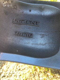 ALU DEZENT R17 5X100 225/50 ET38 - 3