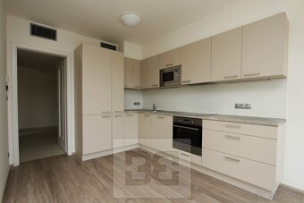 Pronájem bytu 3+kk, 72 m2 - Praha - Holešovice, ev.č. N08057 - 3