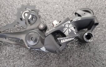 Přehazovačka SRAM NX - 3