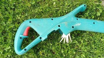 BOSCH Easytrim ACCU ART 23 " strunová " sekačka, viz foto, - 3