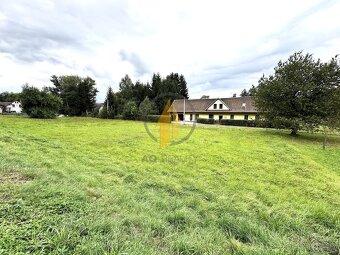 Prodej stavebního pozemku o CP 2510 m2 v oblíbené obci Horní - 3