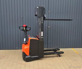 Toyota SWE 140L • 2018 • Duplex • 1400 kg • nové kola • - 3