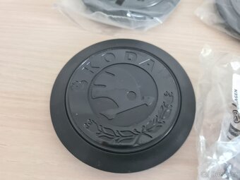 NOVÝ Znak na kryt motoru Octavia 1 RS ORIGINÁL - 3