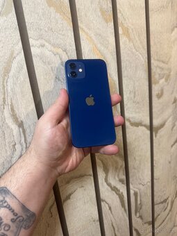 iPhone 12 - 3