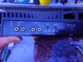 Autozesilovac FOSTEX - 3