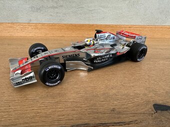 MODEL MCLAREN MP4/21 MINICHAMPS 1:18 LIMIT 1104 KS - 3