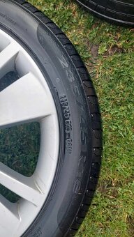 Sada disků Škoda Superb III R18 235/45 - 3