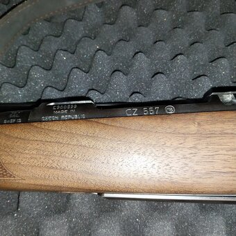 Cz 557 8×57 IS - 3