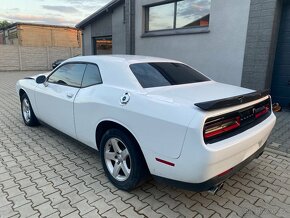 Dodge Challenger 3.6 V6 2017 lehce bourany - 3