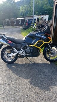 Honda XL Varadero 1000 - 3