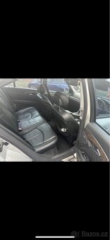 Mercedes E500 - 3