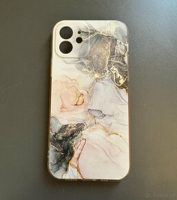 iPhone 12 různé kryty - 3