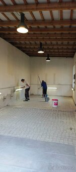 MOST - Pronajem garazoveho stani 40m2, 3.20m vyska - 3