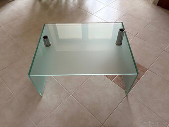 Skleněný stolek - 3