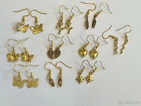 Naušnice ve zlaté barvě - 3