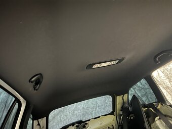 Černá stropnice Škoda Octavia III RS Combi 2015 - 3