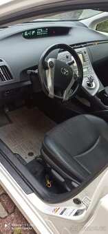 Toyota Prius LPG - 3