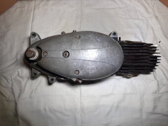 Motor jawa pařez - 3