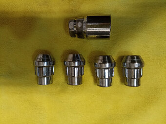 Bezpečnostní matice 12x1,5 - 3