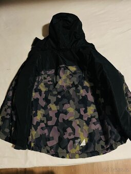 Nová Zimní bunda 134-140 - 3