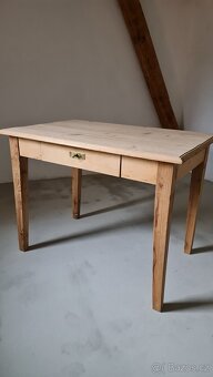 Starožitný smrkový jídelní stůl - 3