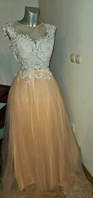 Svatební/společenské šaty v meruňkové barvě,  vel. M. - 3