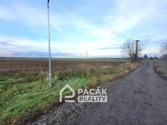Prodej pozemku pro budoucí výstavbu rodinného domu o výměře - 3
