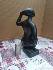 Forejtová Jitka Žena s vlajícími vlasy Brusel - 3
