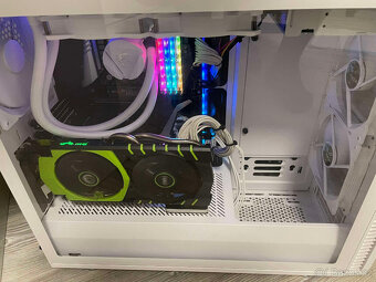 Nvidia Geforce GTX 970 v edici 100 Million 4 Gb - 3
