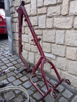 Jawa 250 pérák komunista díly - 3