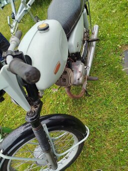 Jawa 90 roadster - 3