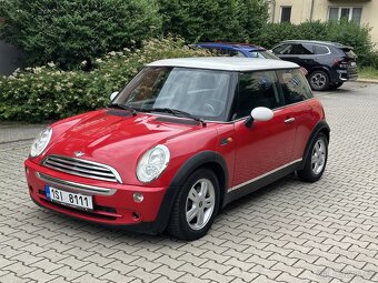 Mini Cooper One R50 1.6 85kW Najeto 105tis Klima ALU kola - 3
