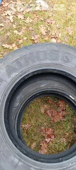Prodám 2x zimní vodící nákladní pneu 235/75R17.5 - 3