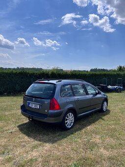 Peugeot 307 1.6 HDi - soubor dílů - 3
