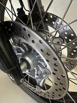 BMW R 1200 GS Triple Black nové v ČR najeto 28000km - 3