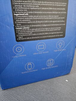 XIWBSY T08 – nový projektor - 3