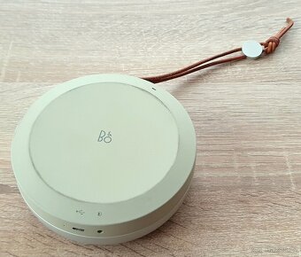 Přenosný reproduktor Bang & Olufsen BeoPlay A1 (1st gen) - 3