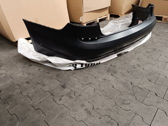 Zadní nárazník na VW Passat B8 - 3