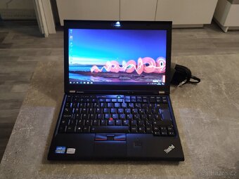 Lenovo ThinkPad X220i - 3