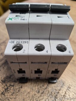 Třífázový jistič Moeller 3x40A - TOP STAV - 3