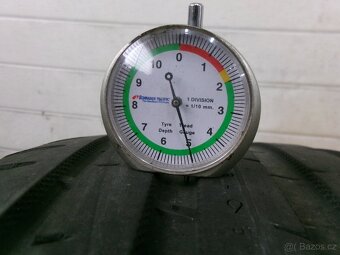 225/50 R18 NOKIAN (4,5-5mm) č.14502/D1 - 3