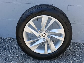 Nová orig alu kola Škoda Octavia IV Bridgestone 205/55/17 - 3