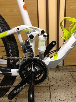 Giant anthem 27.5 vel. L velmi pěkný, výbava navíc - 3