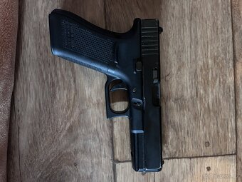 Glock 17 - 3