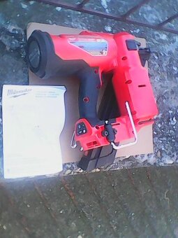 Milwaukee M18 2745-20 m18 FFN-0C Aku HŘEBÍKOVAČKA 50-90mm - 3