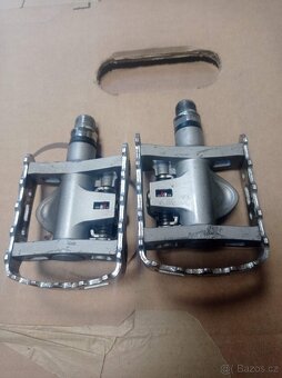 Kombinované pedály Shimano pd-m324 - 3