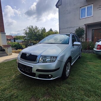Škoda fábia 1.2 benzín rok 2007 - 3