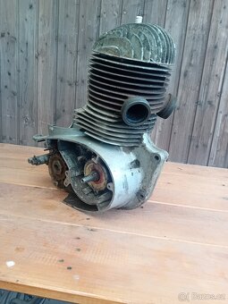 Jawa pérák 250/11 - 3